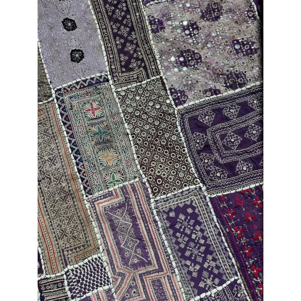 VTG Handmade Indian Patchwork Wall Hanging Rug Mirror Work Embroidered Textile